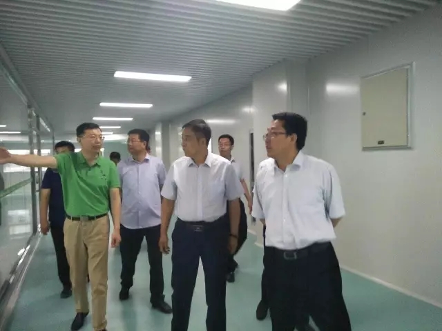 ʨ�ӻ� - ������ɫ��Ϸ����