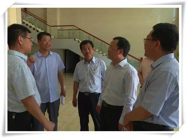 ʨ�ӻ� - ������ɫ��Ϸ����