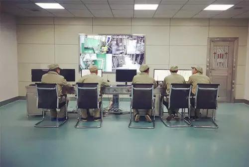 ʨ�ӻ� - ������ɫ��Ϸ����