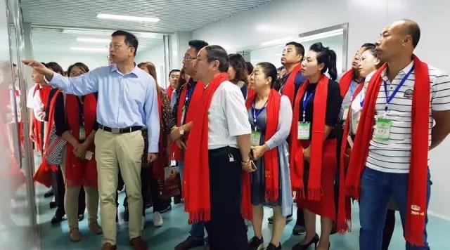 ʨ�ӻ� - ������ɫ��Ϸ����