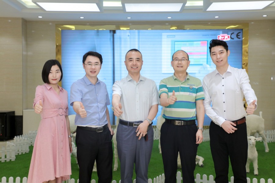 ʨ�ӻ� - ������ɫ��Ϸ����