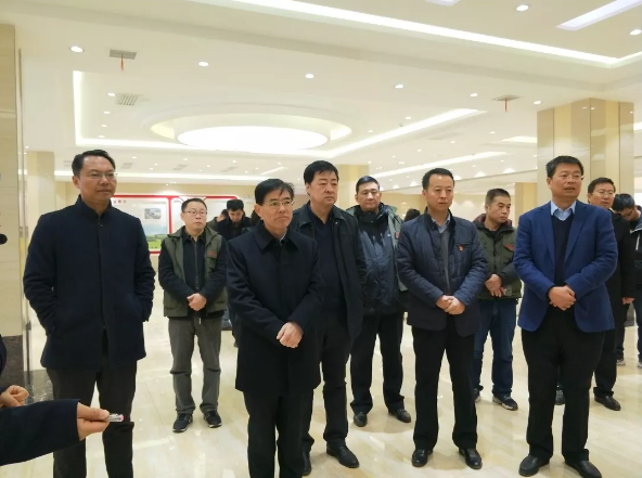 ʨ�ӻ� - ������ɫ��Ϸ����