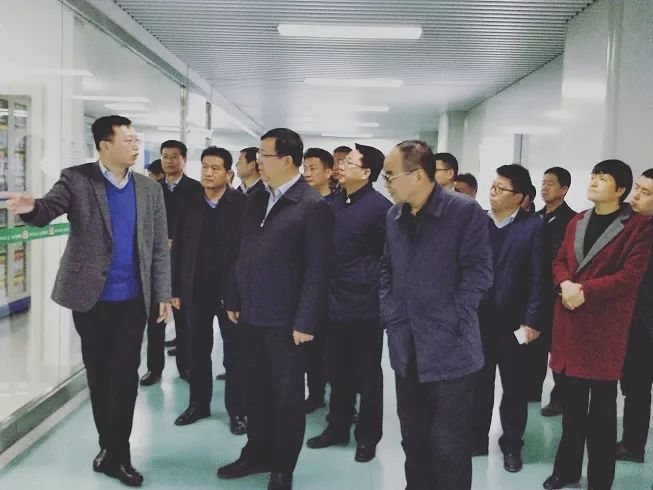 ʨ�ӻ� - ������ɫ��Ϸ����