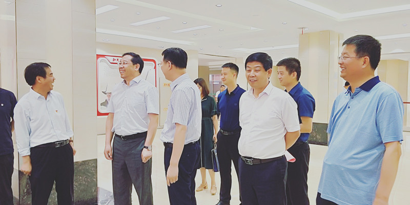 ʨ�ӻ� - ������ɫ��Ϸ����